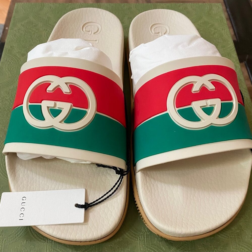 GUCCI Rubber GG Interlock FlipFlops Sandals - White/Red/Green - Men 9US(Gucci 8)